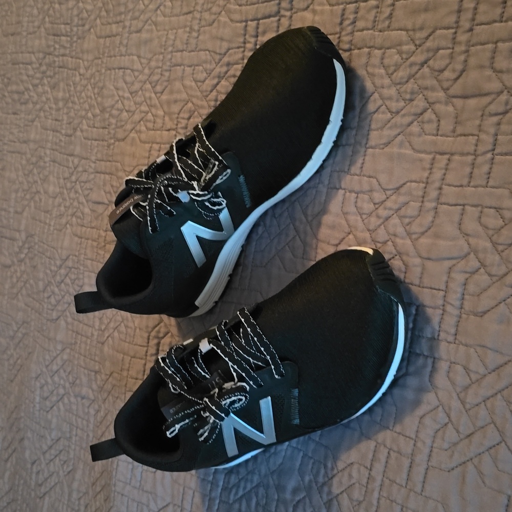 New Balance 577v5 Cross Trainers